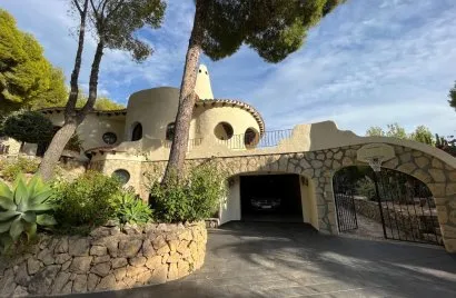4 bedrooms villa for sale, Altea La Vella, Spain No. 522