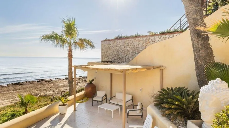 10 bedrooms villa for sale, Cabo De Las Huertas, Spain No. 1277