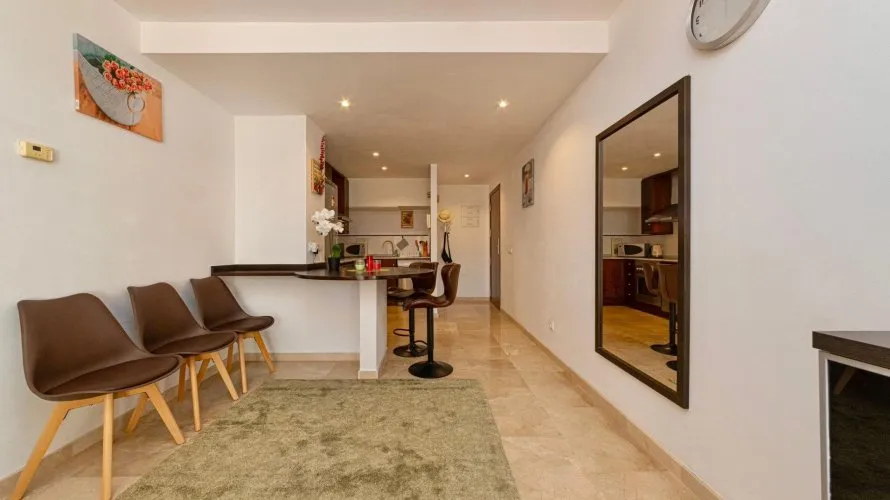 2 bedrooms apartment for sale, Torrevieja, Spain No. 563 № 9