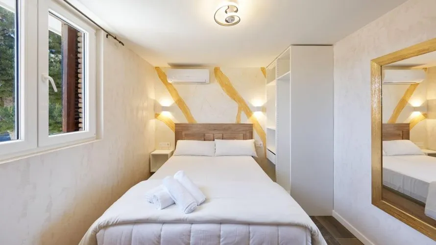 19 bedrooms hotel for sale, Cabo De Las Huertas, Spain No. 1276 № 25