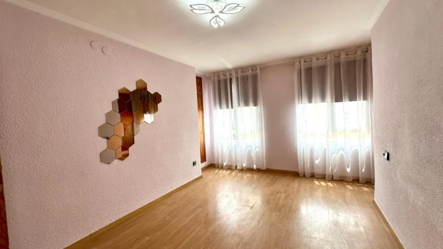 99m² apartment for sale, Alicante, Spain No. 2947 № 11