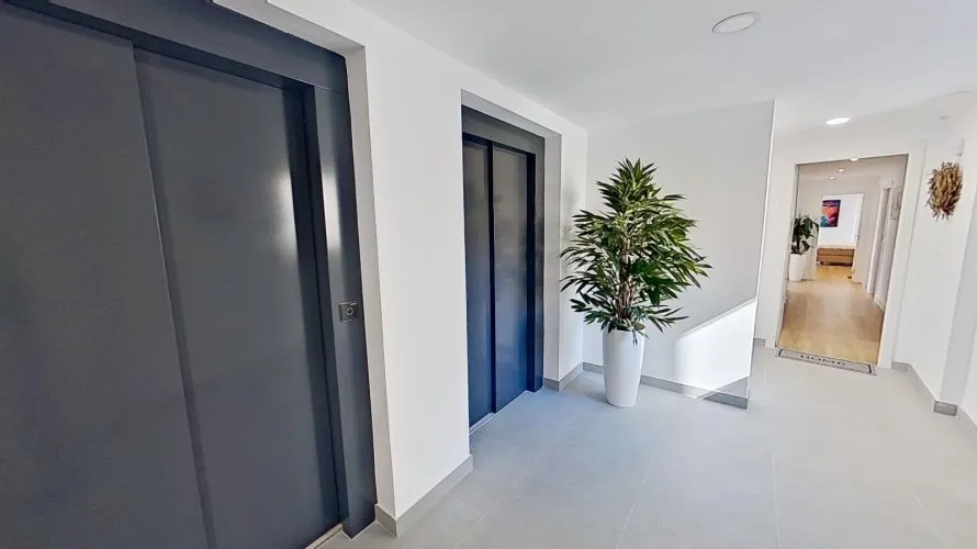 2 bedrooms apartment for sale, Benidorm, Spain No. 111 № 16