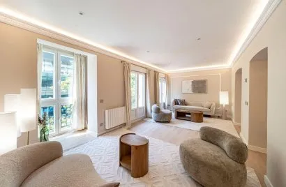 2 bedrooms apartment for sale, Madrid, Spain No. 1096