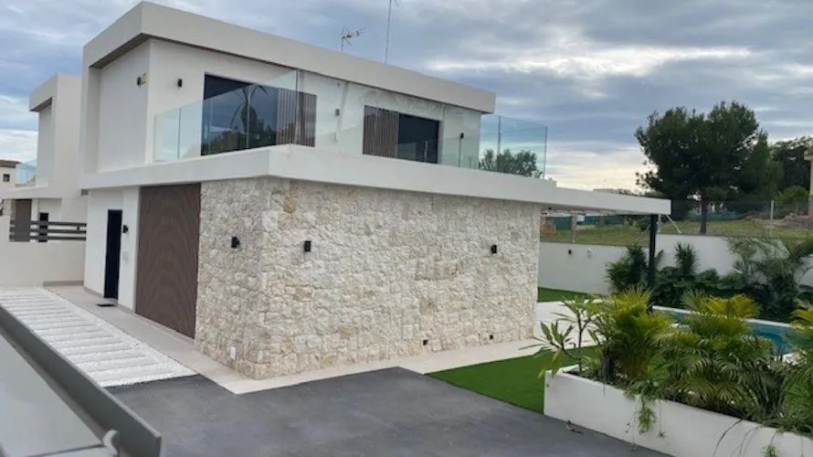 3 bedrooms villa for sale, Alicante, Spain No. 555 № 12