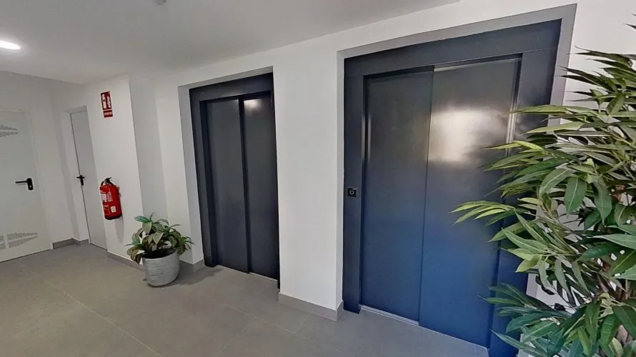 2 bedrooms apartment for sale, Benidorm, Spain No. 111 № 8