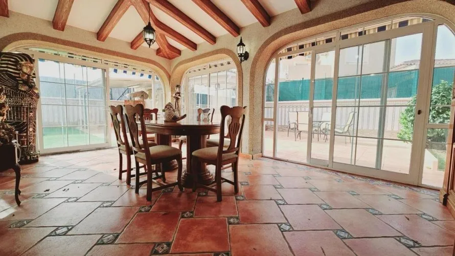 5 bedrooms villa for sale, Torrevieja, Spain No. 750 № 24