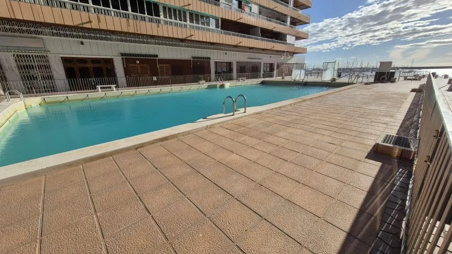 2 bedrooms apartment for sale, Torrevieja, Spain No. 1460 № 14