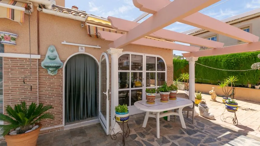 158m² villa for sale, Cabo Roig, Spain No. 914 № 24