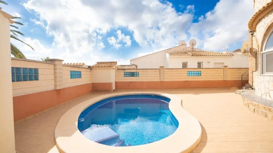 4 bedrooms villa for sale, Alicante, Spain No. 869 № 18