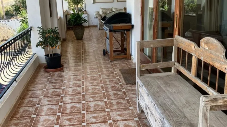 4 bedrooms villa for sale, Albir, Spain No. 610 № 26