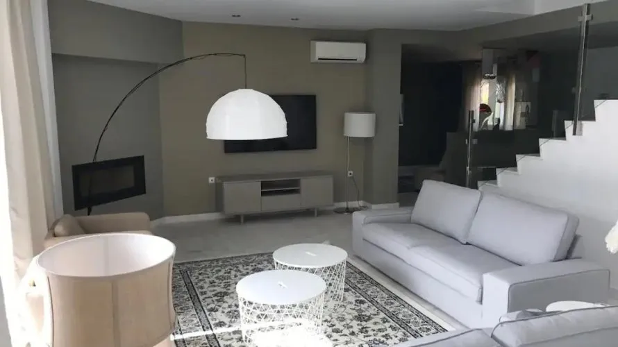 4 bedrooms villa for sale, Albir, Spain No. 561 № 12