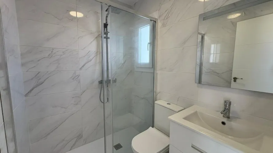 3 bedrooms house for sale, Torrevieja, Spain No. 827 № 6
