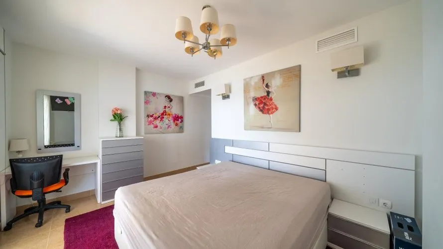 4 bedrooms apartment for sale, Calpe, Spain No. 979 № 12