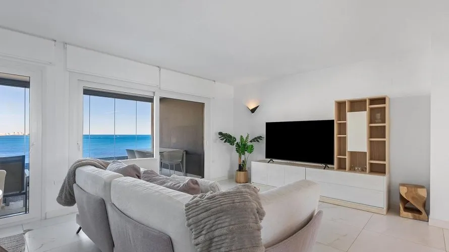 2 bedrooms apartment for sale, Torrevieja, Spain No. 1238 № 22