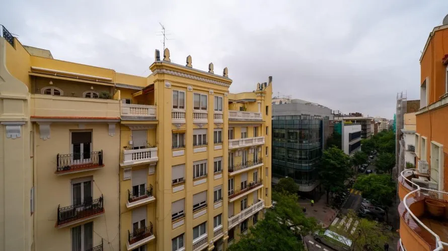 3 bedrooms apartment for sale, Madrid, Spain No. 164 № 17