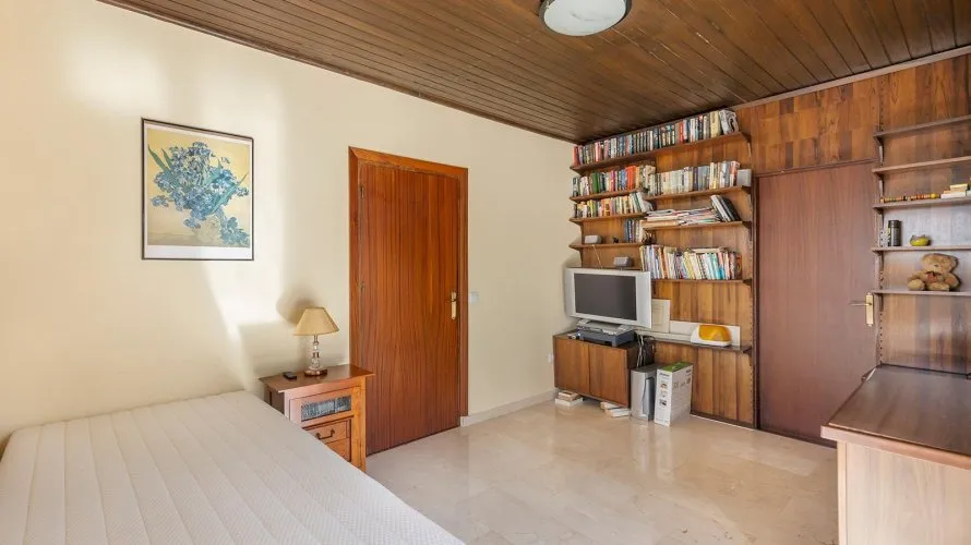 5 bedrooms villa for sale, Campoamor, Spain No. 1073 № 21