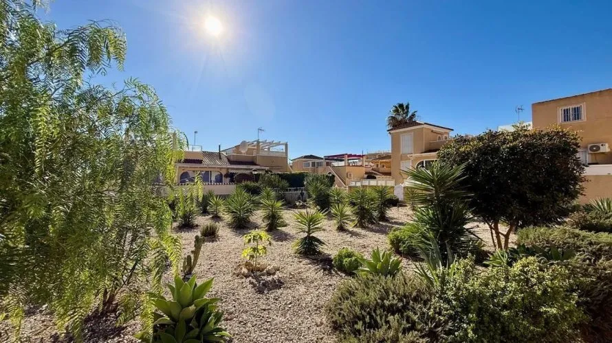 4 bedrooms villa for sale, Playa Flamenca II, Spain No. 175 № 14