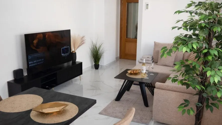 3 bedrooms apartment for sale, Torrevieja, Spain No. 1379 № 15