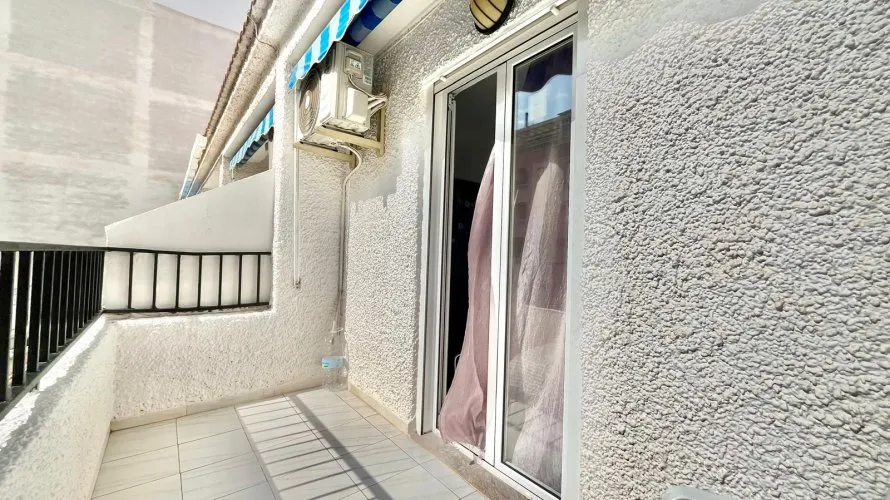 2 bedrooms penthouse for sale, Torrevieja, Spain No. 2933 № 5