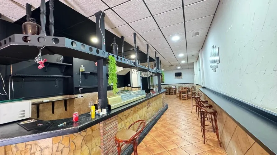 159m² commercial property for sale, Torrevieja, Spain No. 2744 № 17