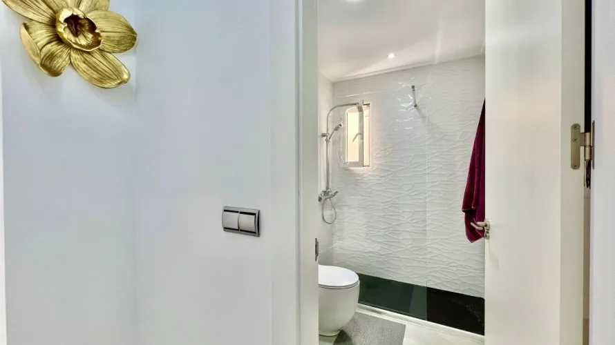 1 bedroom penthouse for sale, Torrevieja, Spain No. 2917 № 21