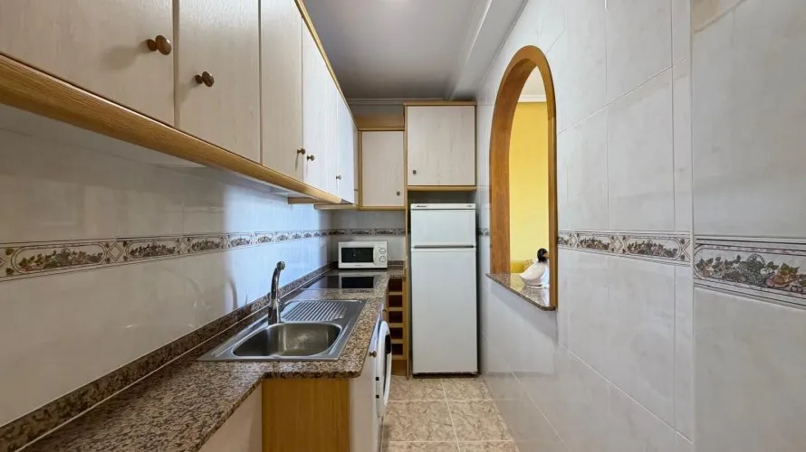 2 bedrooms penthouse for sale, Torrevieja, Spain No. 2700 № 8
