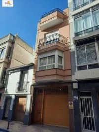 6 bedrooms house for sale, Cullera, Spain No. 530
