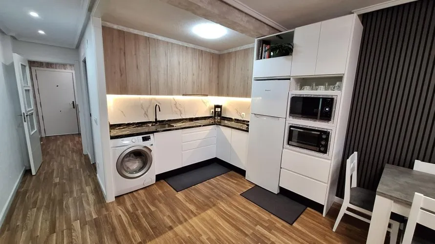 2 bedrooms penthouse for sale, Torrevieja, Spain No. 233 № 15