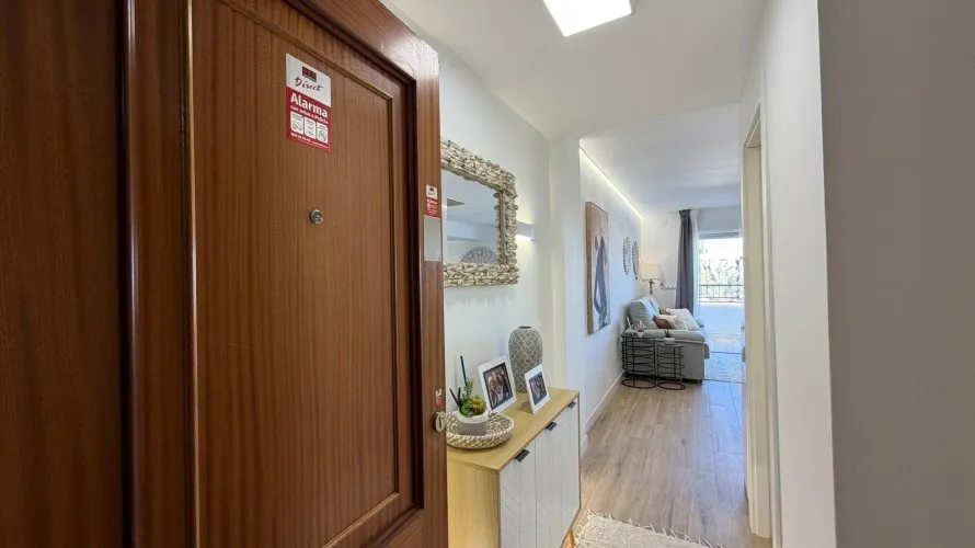 3 bedrooms apartment for sale, Torrevieja, Spain No. 236