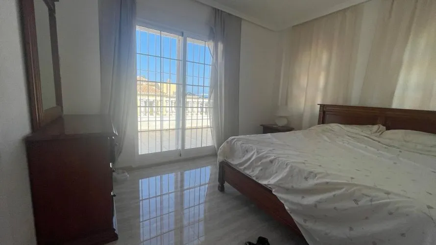 5 bedrooms house for sale, Torrevieja, Spain No. 838 № 18