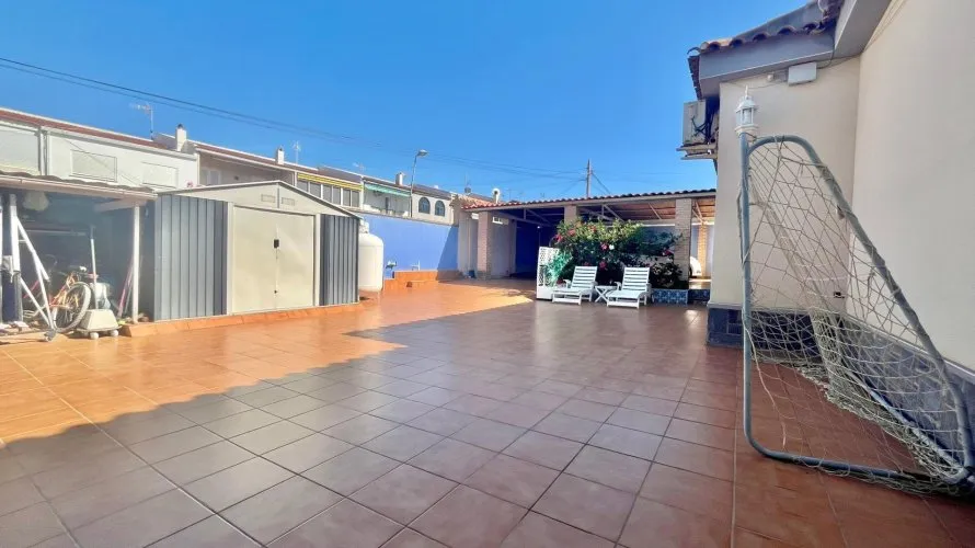 3 bedrooms villa for sale, Torrevieja, Spain No. 776 № 14