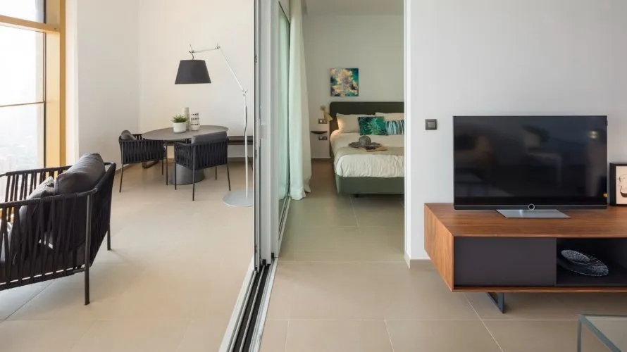 3 bedrooms apartment for sale, Benidorm, Spain No. 380 № 2