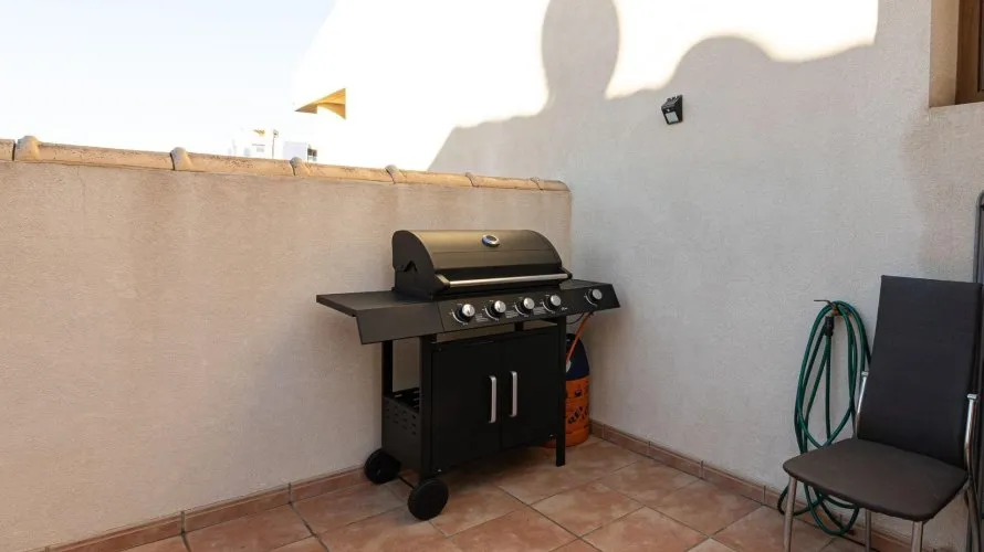 2 bedrooms apartment for sale, Torrevieja, Spain No. 563 № 19