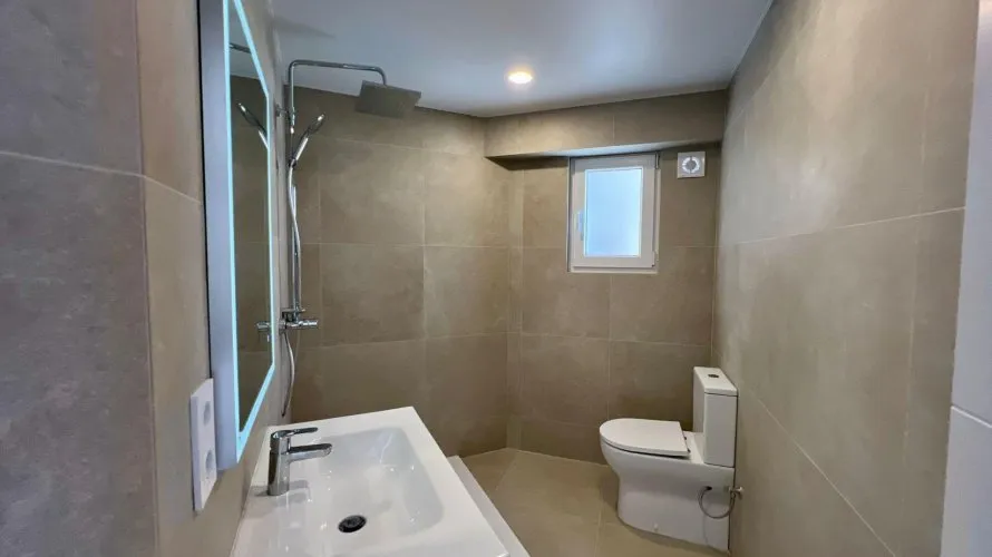 1 bedroom penthouse for sale, Manises, Spain No. 1487 № 11