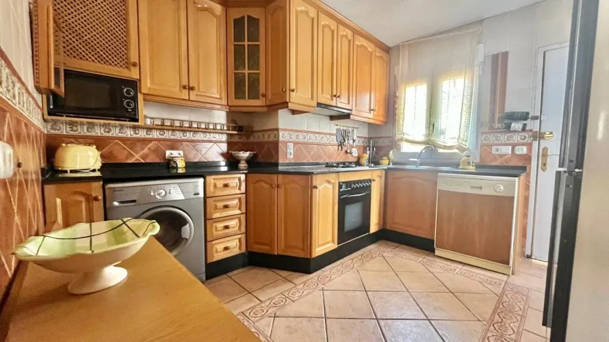 2 bedrooms apartment for sale, Torrevieja, Spain No. 1114 № 12