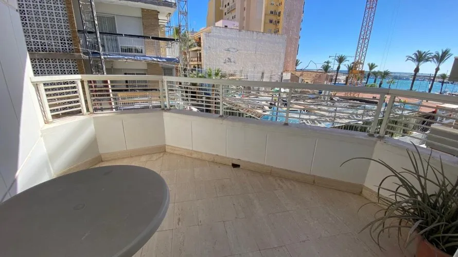 1 bedroom apartment for sale, Torrevieja, Spain No. 716 № 1