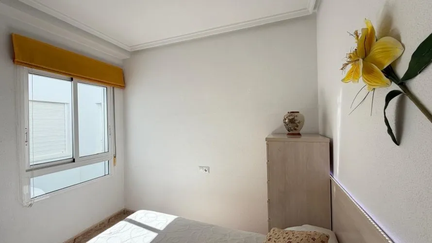 2 bedrooms penthouse for sale, Torrevieja, Spain No. 2700 № 10