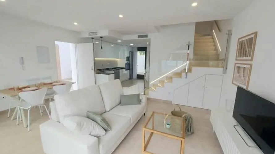 3 bedrooms villa for sale, San Pedro del Pinatar, Spain No. 508 № 4