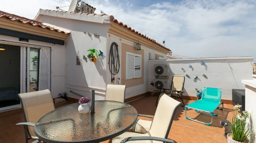 89m² penthouse for sale, Torrevieja, Spain No. 1158