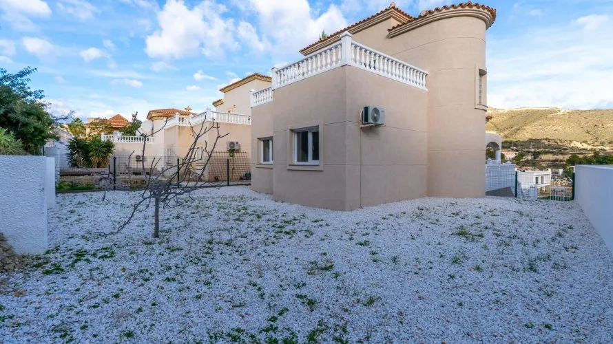 3 bedrooms apartment for sale, El Campello, Spain No. 243 № 6