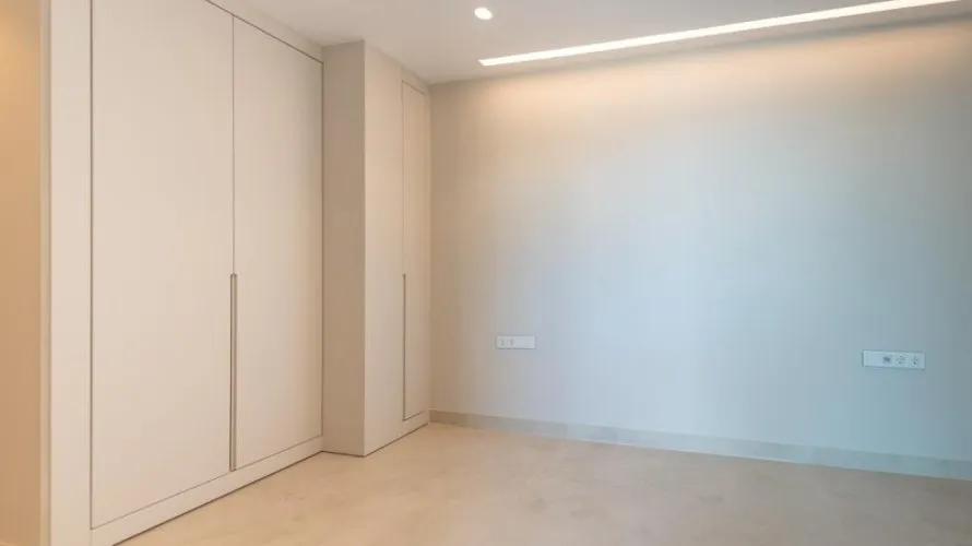 4 bedrooms apartment for sale, Benidorm, Spain No. 352 № 18