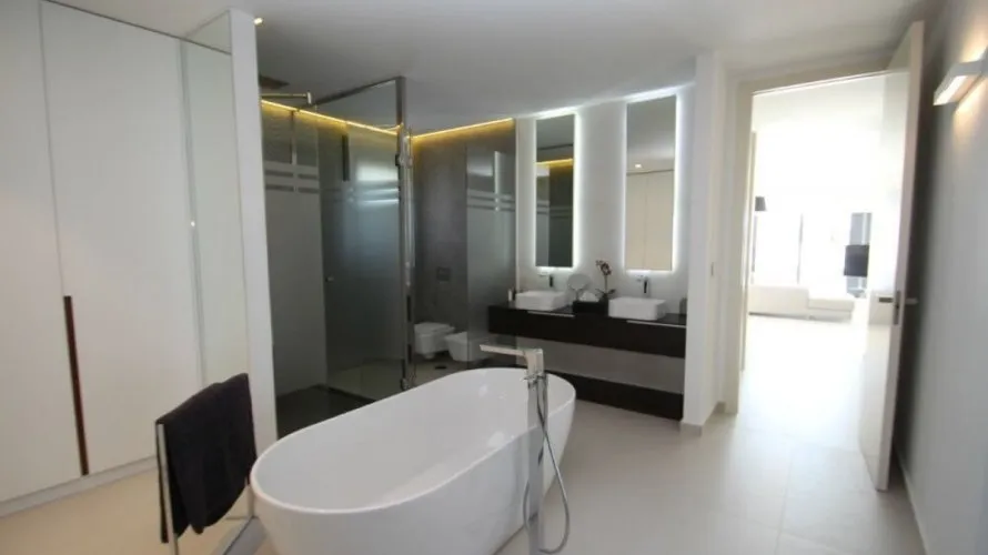 197m² villa for sale, La Zenia, Spain No. 259 № 3