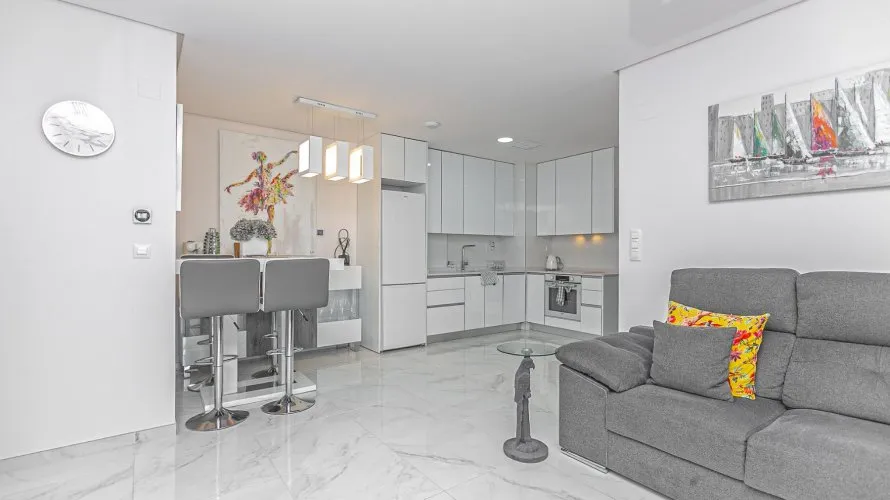 82m² apartment for sale, Alicante, Spain No. 956 № 10