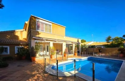 5 bedrooms house for sale, Dehesa De Campoamor, Spain No. 133