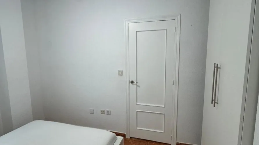 3 bedrooms apartment for sale, Torrevieja, Spain No. 1442 № 1