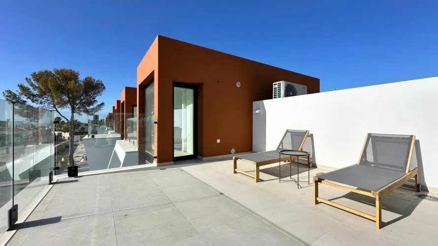 3 bedrooms house for sale, Calpe, Spain No. 504 № 12
