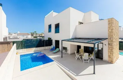 162m² villa for sale, Ciudad Quesada, Spain No. 1117