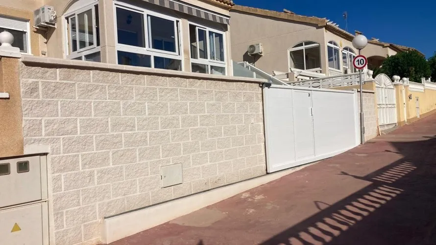 2 bedrooms house for sale, La Florida, Spain No. 1216 № 28