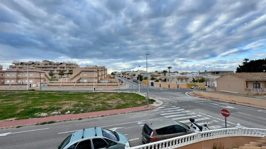 3 bedrooms apartment for sale, Torrevieja, Spain No. 1088 № 24