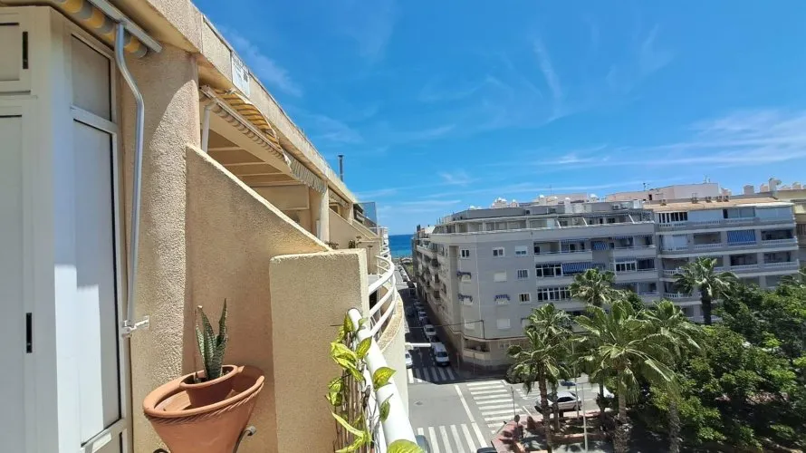 2 bedrooms penthouse for sale, Torrevieja, Spain No. 1481 № 3